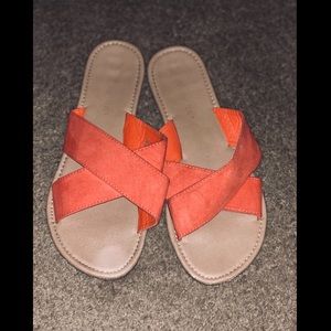 Women’s Salmon Colored Flip Flops
